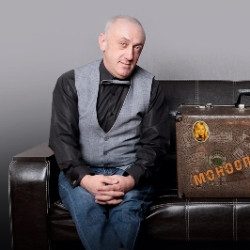 Иногда нам снятся старые собаки