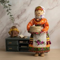 Сборная экскурсия по постоянной экспозиции и выставке художников ТСХ «Московиты» «Магия ручной работы»
