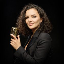 Творческий вечер Мадины Тавасиевой